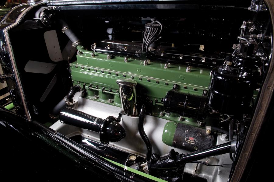  Packard 840 DeLuxe Eight Sport Phaeton 1931 года  (фото 4 из 4)